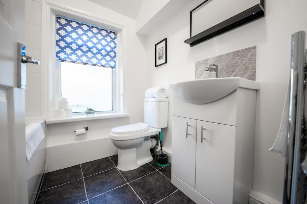 Cosy And Convenient Sunderland Apartment ภายนอก รูปภาพ